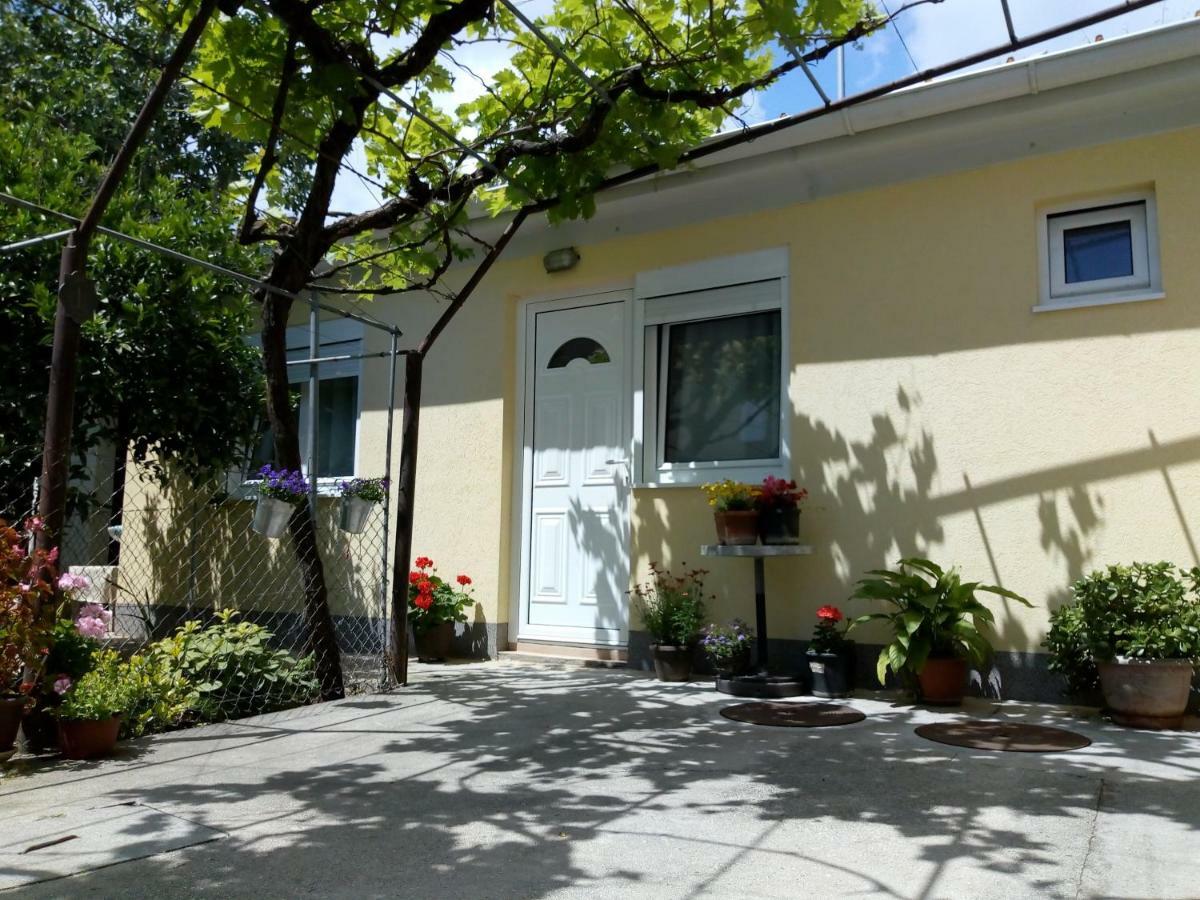 Apartman Lora ブドヴァ エクステリア 写真